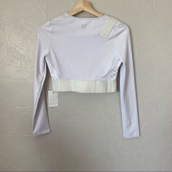 Lime & Vine “Disrupt the Norm” Chelsea Crop Top - Picture 5 of 8